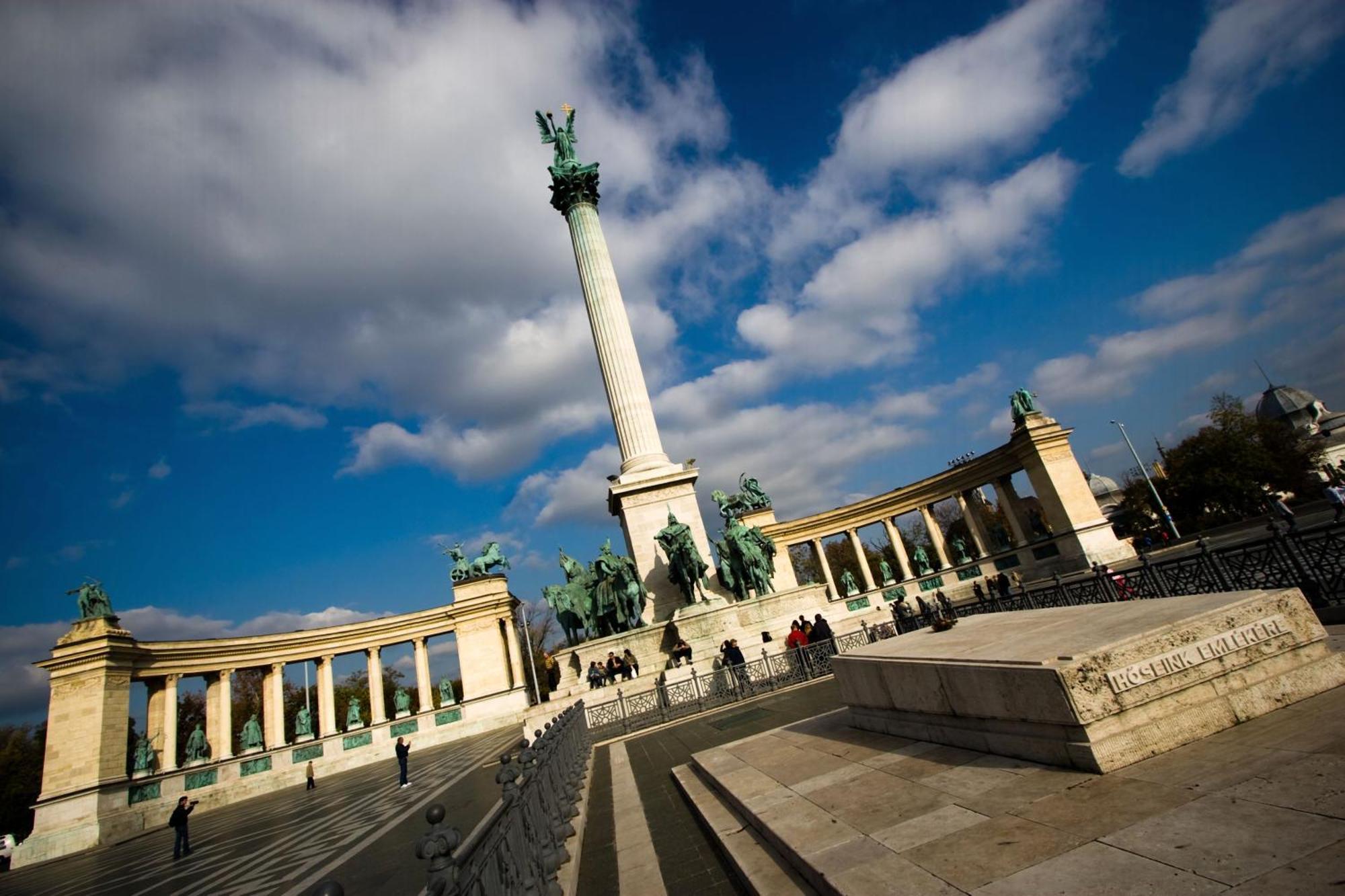 Little Americas National Parks Apartments Budapest Ngoại thất bức ảnh