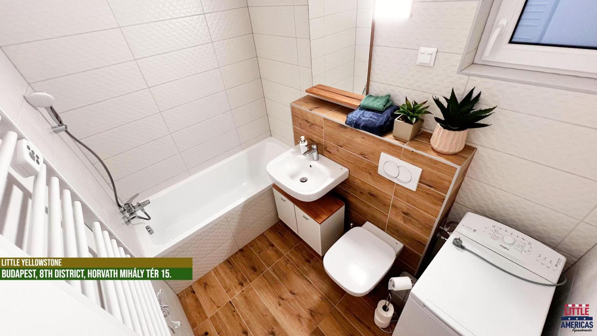 Little Americas National Parks Apartments Budapest Ngoại thất bức ảnh